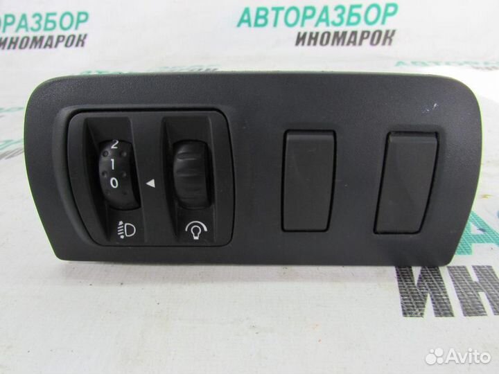 Кнопка корректора фар для Renault Fluence 2010