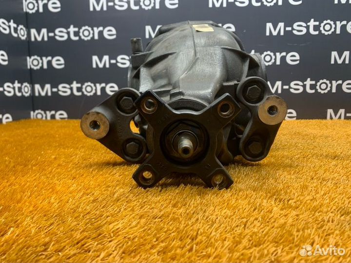 Редуктор задний Mercedes-Benz S-Class W221 273.961