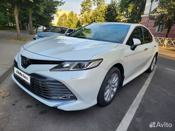 Toyota Camry 2.5 AT, 2019, 64 000 км