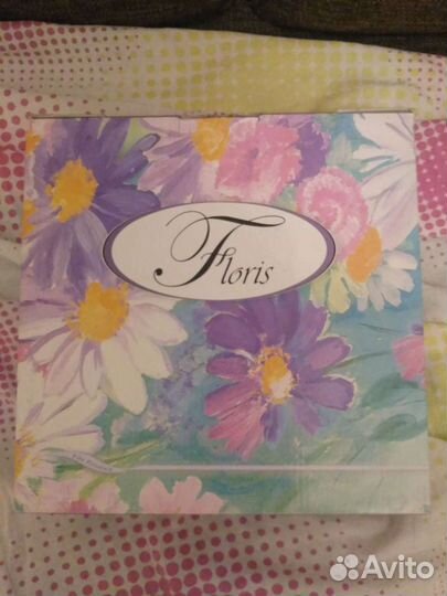 Этажерка трехъярусная фарфор