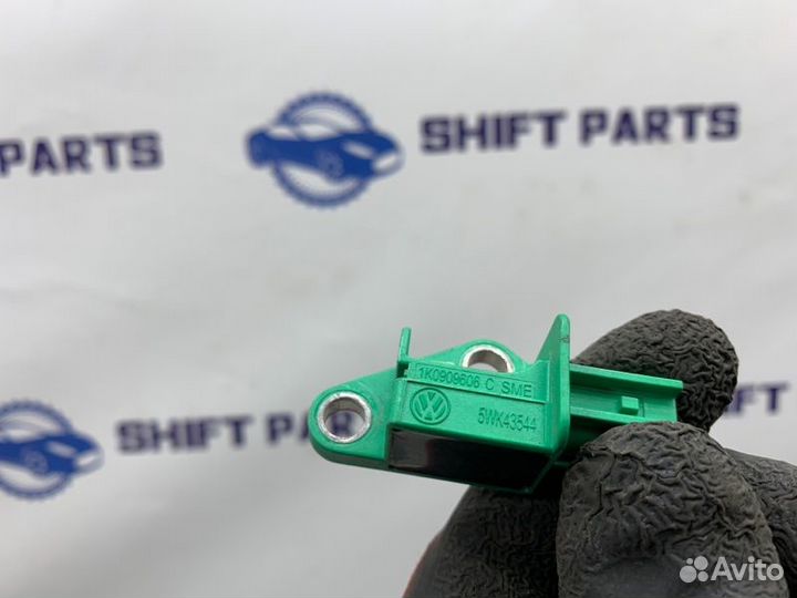 Датчик AIR BAG задний Audi A6 C6 BYU 2007