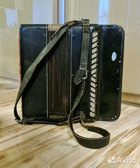 Баян Тула 210