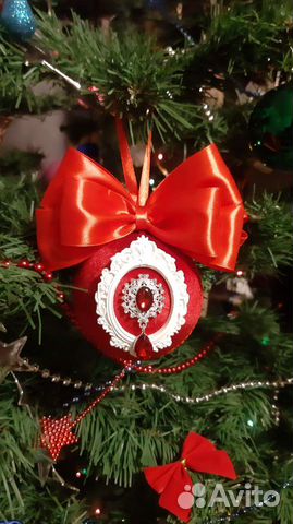 Игрушки на ёлку. Новогодние