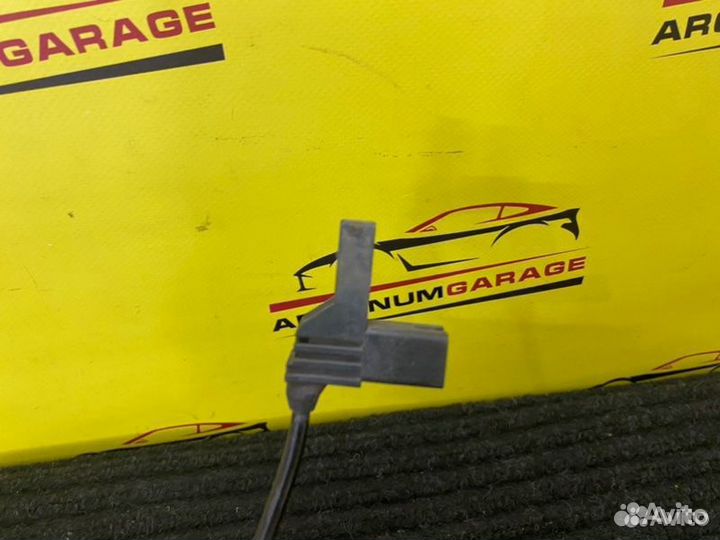 Датчик износа колодок передний Mercedes Clc W203