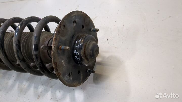 Амортизатор подвески правый передний Chevrolet Captiva