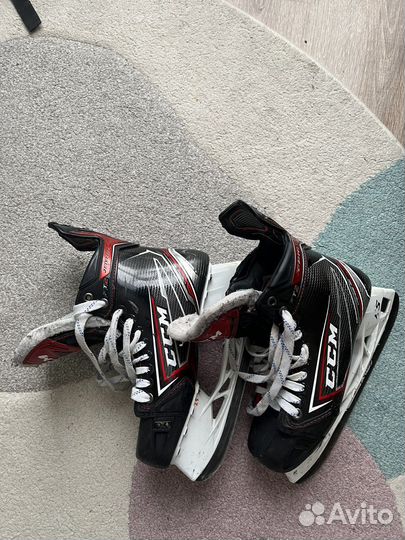 Коньки хоккейные CCM 6,5 (41)