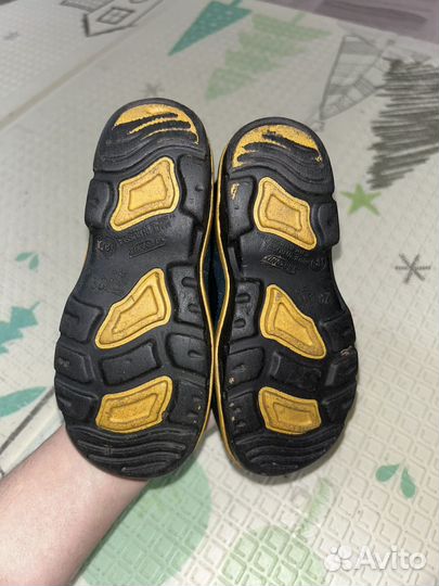 Резиновые сапоги