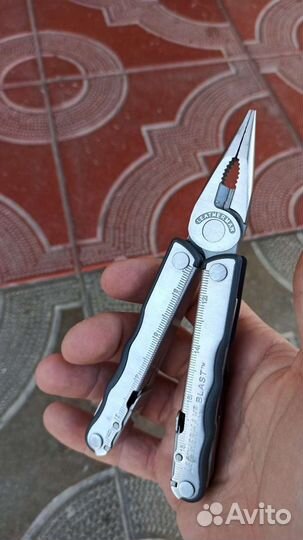 Мультитул leatherman blast