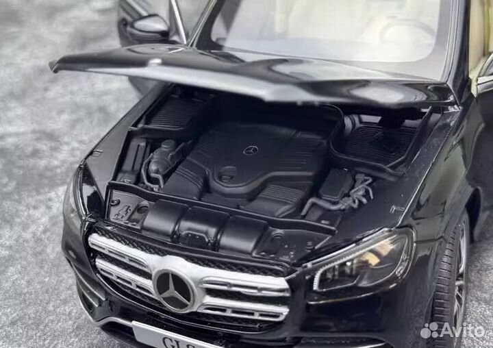 Mercedes GLS W167 Black 1:18 Paragon