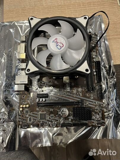 Материнская плата с процессором AM4 ryzen 5 5500