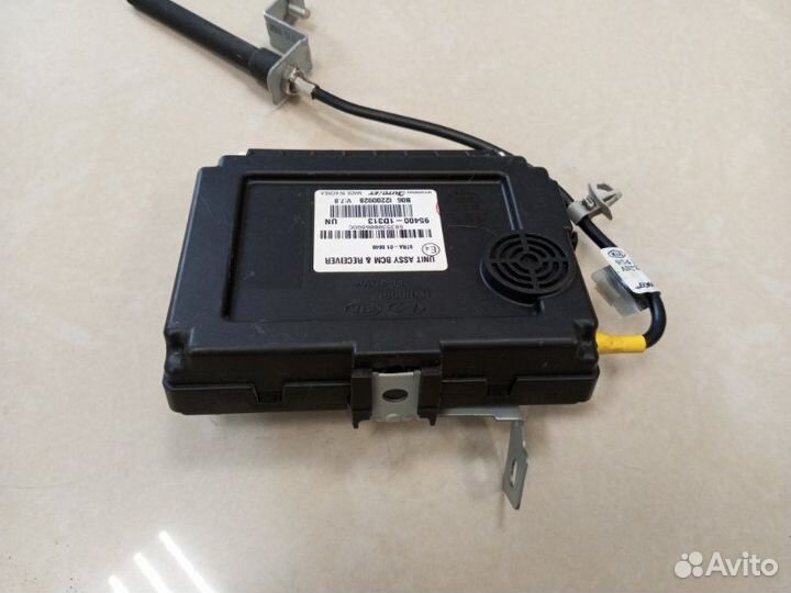 Блок управления центральным замком Kia Carens FG