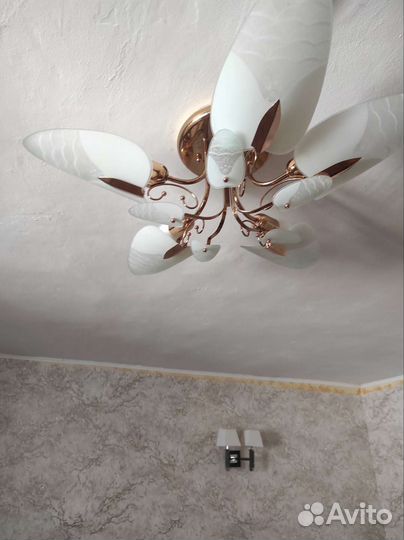 Люстра потолочная бу