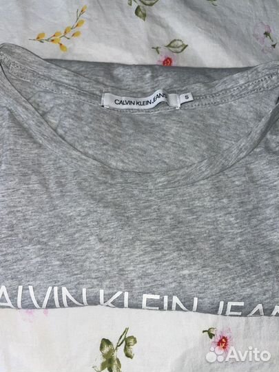 Calvin klein футболка s