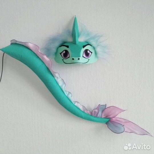 Сису дракон маска и хвост