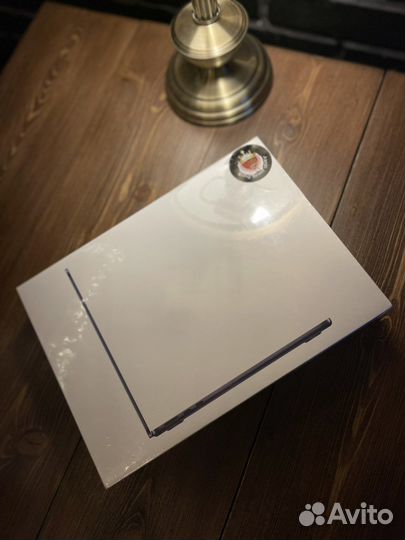 Macbook air m2 8/256GB