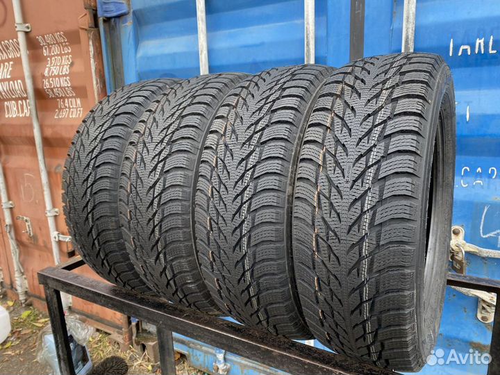 Nokian Tyres Hakkapeliitta R3 205/60 R16 96R