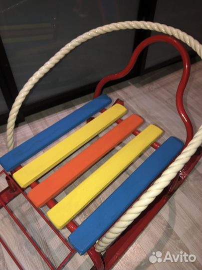 Санки со спинкой