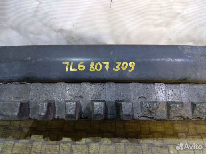 Усилитель заднего бампера VW Touareg,VAG 7L0807309