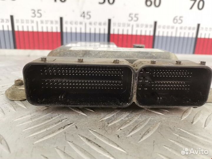 Блок управления двигателем Opel Zafira 98003171