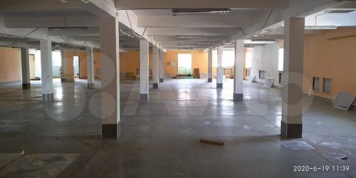 Свободного назначения, 842.6 м²