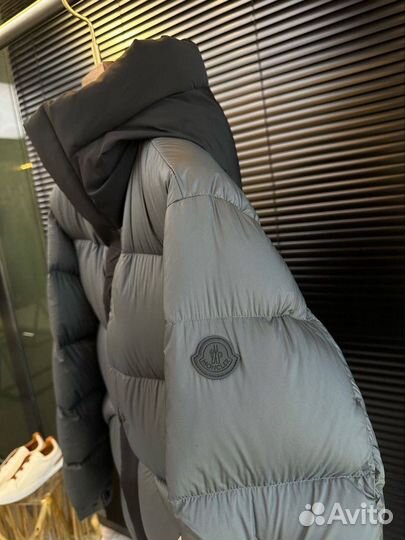 Пуховик Moncler madeira