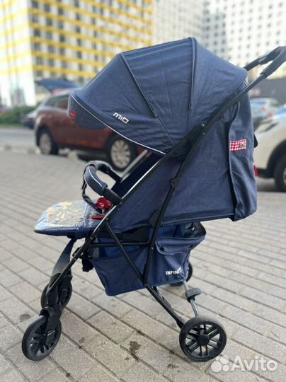 Прогулочная коляска infiniti