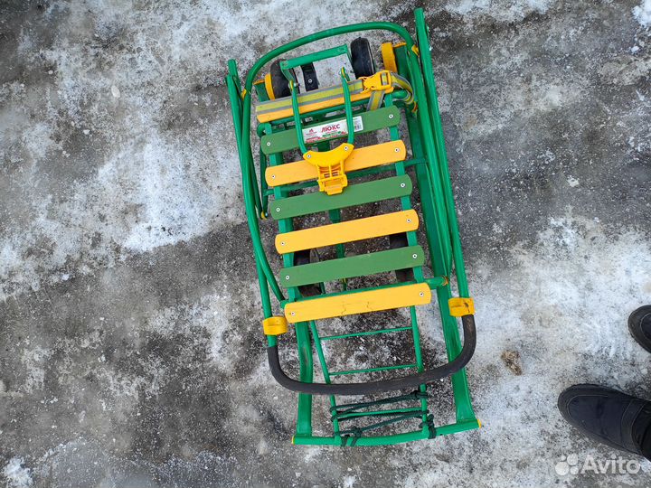 Детские санки с колесами