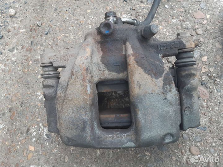 Передние суппорта и диски Honda CRV 3 поколение