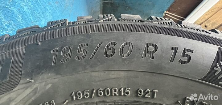 Michelin X-Ice North 4 195/60 R15