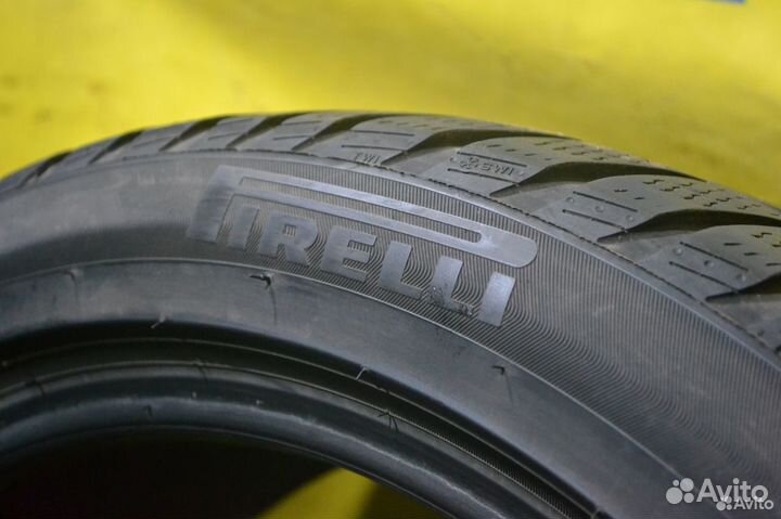 Pirelli Winter Sottozero 3 245/45 R19