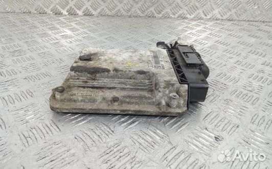 Блок управления двс audi Q7 (UAD01PC01)