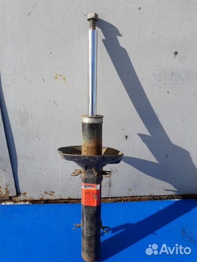 Амортизатор передний Audi,VW,Skoda