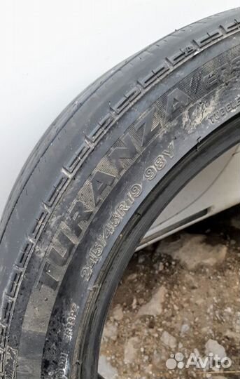 Bridgestone Turanza ER300 245/45 R19