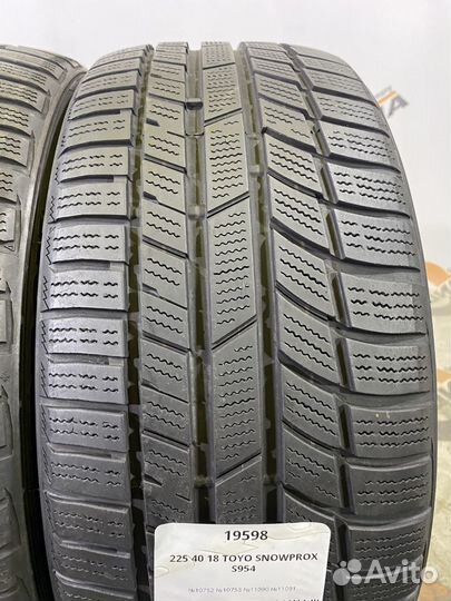 Toyo Snowprox S954 225/40 R18