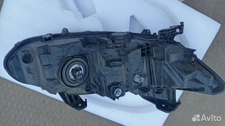 Фара honda accord 10