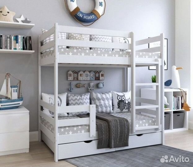 Двухярусная кровать