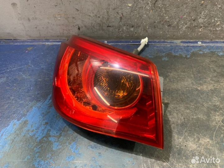 Фонарь левый Infiniti Q50 V37