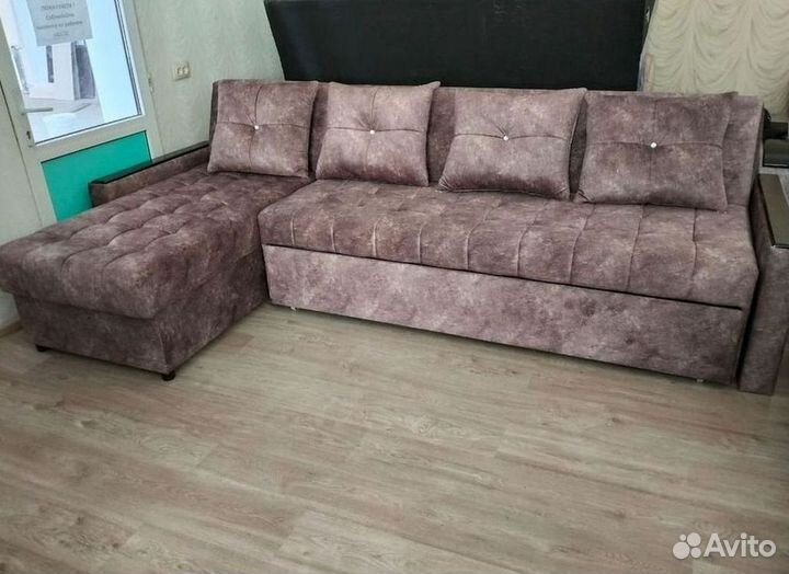 Диван угловой на заказ не б/у