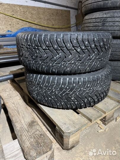 Nokian Tyres Hakkapeliitta 8 SUV 225/60 R17