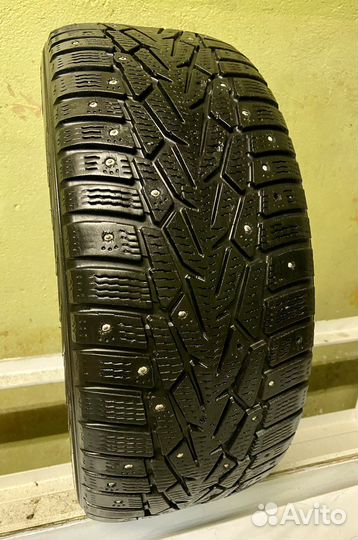 Nokian Tyres Hakkapeliitta 7 215/55 R16 T