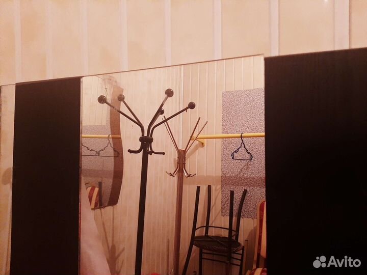 Зеркало напольное