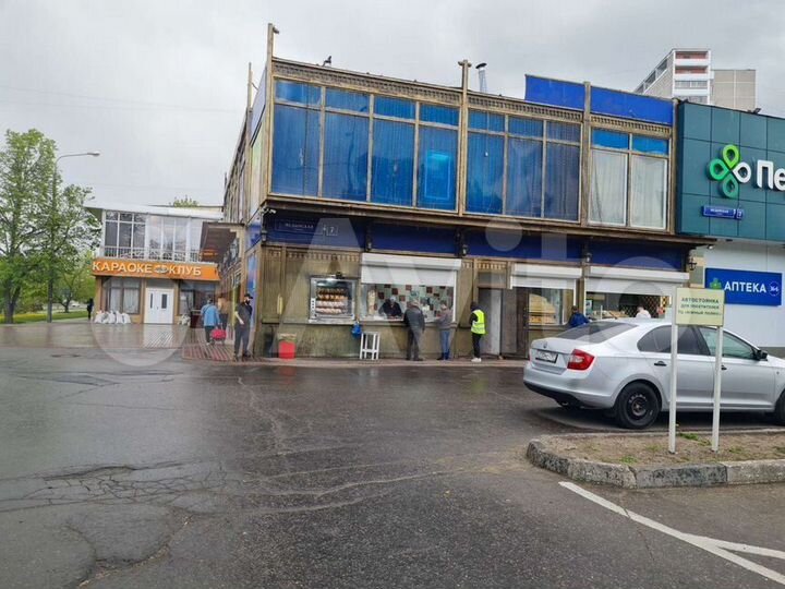 Торговая площадь, 320 м²