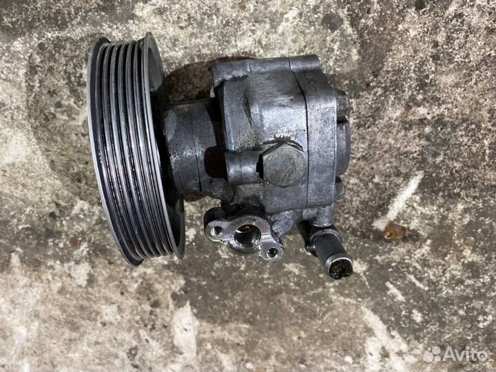Насос гур Audi A4 B8 1.8 T 2009