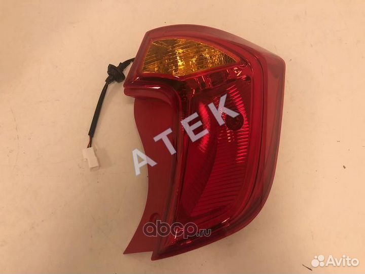 Фонарь задний правый Kia Picanto (2012)