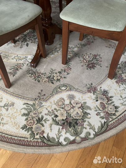 Ковер овальный синтетический 2 на 2,90 м