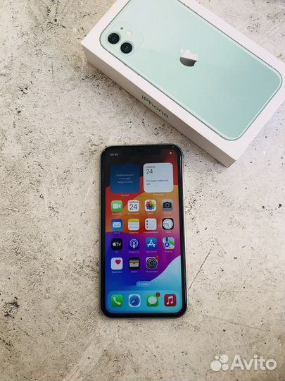 iPhone 11, 64 ГБ