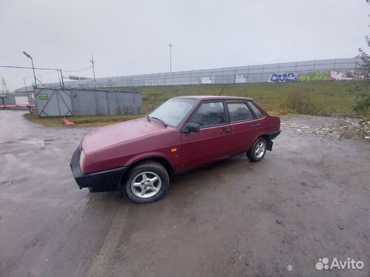 ВАЗ 21099 1.5 МТ, 1997, 230 000 км