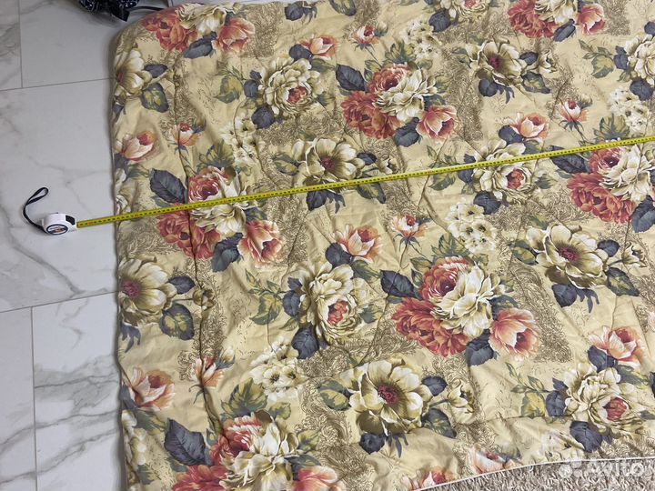 Односпальное одеяло бу 140х205