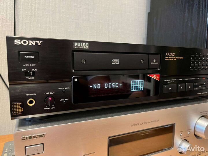 CD проигрыватель Sony X333ES