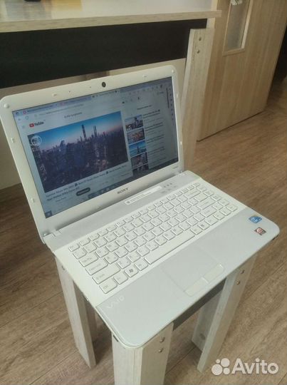 Sony Vaio i3/ssd 128/4гб